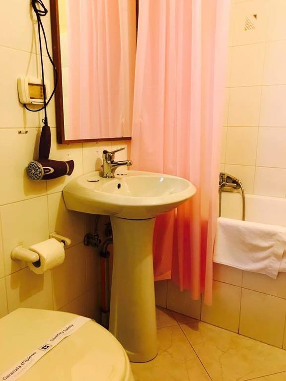 Corato Room Economy Экстерьер фото